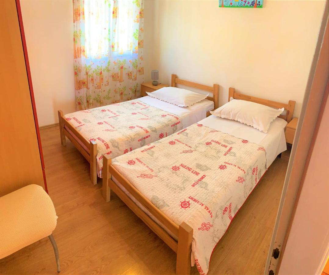 פרימוסטן Roko Apartment House מראה חיצוני תמונה