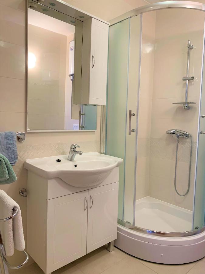פרימוסטן Roko Apartment House מראה חיצוני תמונה