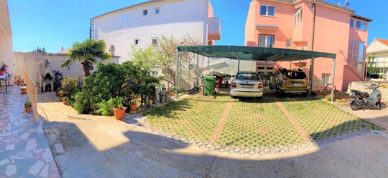 פרימוסטן Roko Apartment House מראה חיצוני תמונה