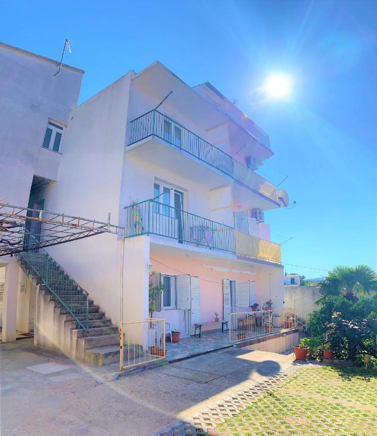 פרימוסטן Roko Apartment House מראה חיצוני תמונה